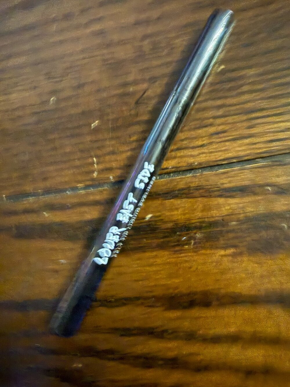 Les Beauty Lower East Side Felt Tip Eyeliner in Black - Picture 4 of 5